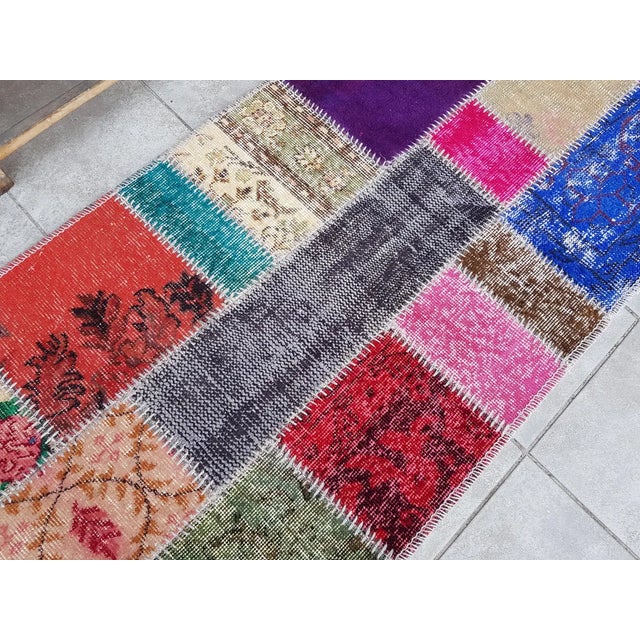 Turkish Mid 20th Century Geometric Anatolian Wool Runner For Sale - Image 3 of 10