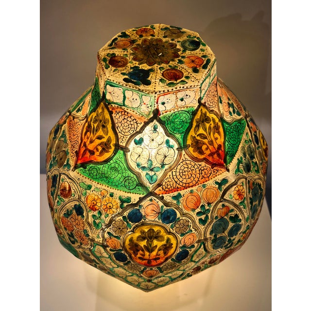 Antique Hand-Painted Vellum Bedroom Table Lamp, South Asia, 1930 For Sale - Image 6 of 17