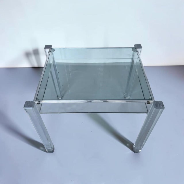 Mid-Century Modern Mid-Century Modern Lucite and Glass Side Table For Sale - Image 3 of 9