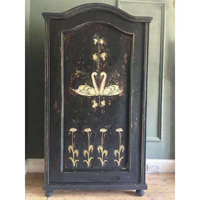 Vintage Painted Pine Wardrobe with Folk Art Design, 1920s For Sale - Image 3 of 10