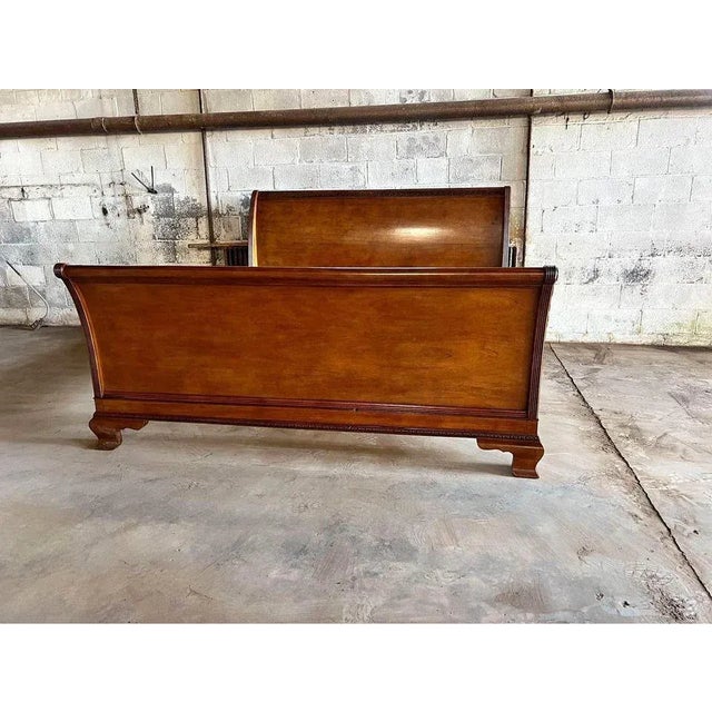 Late 20th Century Henredon Aston Court Furniture Mahogany Burl Wood