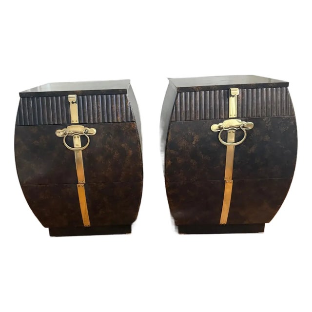 1960s Pair of John Widdicomb Barrel-Front Nightstands With Brass Strap Hardware For Sale - Image 11 of 18