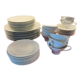 Mid-Century Modern Rosenthal Continental by Raymond Loewy China Set for 8- 40 Pieces For Sale