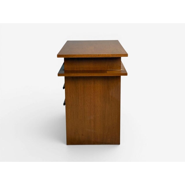 t.h. Robsjohn-Gibbings, Writing Desk, Walnut, Usa, 1960s For Sale - Image 12 of 12