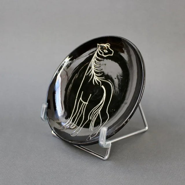 Mid-Century Modern Mid-Century Ceramic Plates with Stylised Horses by Atelier Cerenne, 1950s, Set of 2 For Sale - Image 3 of 15