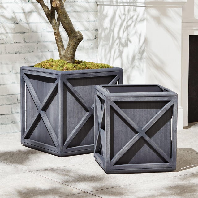 Early 21st Century Terrazza Outdoor Planter Large For Sale - Image 5 of 5