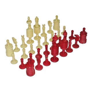 English Calvert Turned Chess Set with Provenance, circa 1870 - 32 Pieces For Sale
