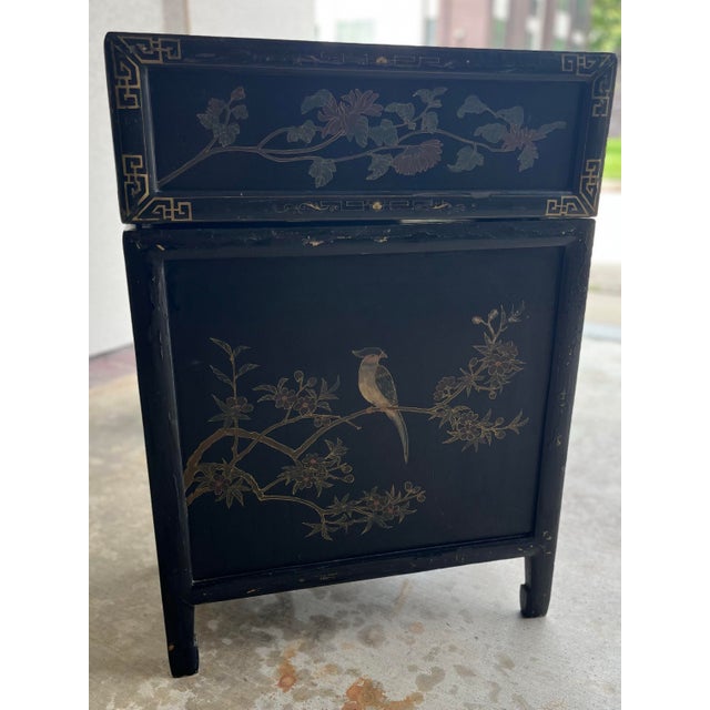 1920s Chinoiserie Three Piece Black Lacquer Desk With Hard-Stone Inlay For Sale - Image 11 of 12