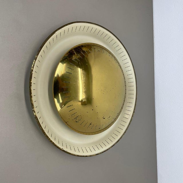 Brass Ceiling or Wall Light in the style of Gino Sarfatti, Italy, 1950s For Sale - Image 6 of 18