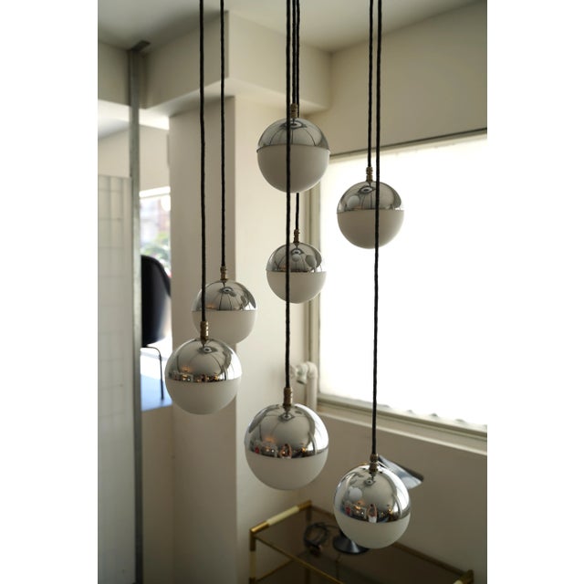 1960s Italian Opaline Glass Sphere Pendant Lamp from Stilnovo, 1960s For Sale - Image 5 of 11