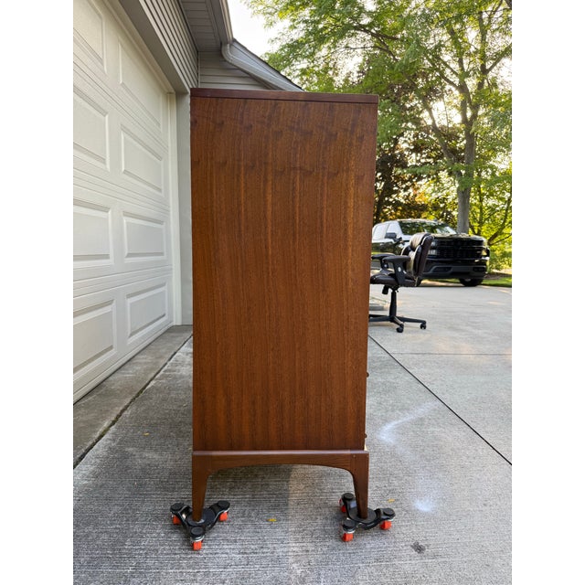Mid-Century Modern Lane Rhythm Walnut Highboy Dresser Mid Century Modern For Sale - Image 3 of 11