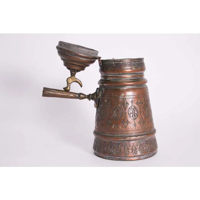 1950s Middle Eastern Turkish Arabic Copper Dallah Coffee Pot For Sale - Image 5 of 13