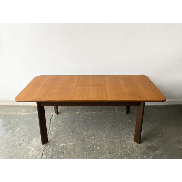Mid-Century Modern Vintage Extending Dining Table in Teak from G-Plan, 1960s For Sale - Image 3 of 8