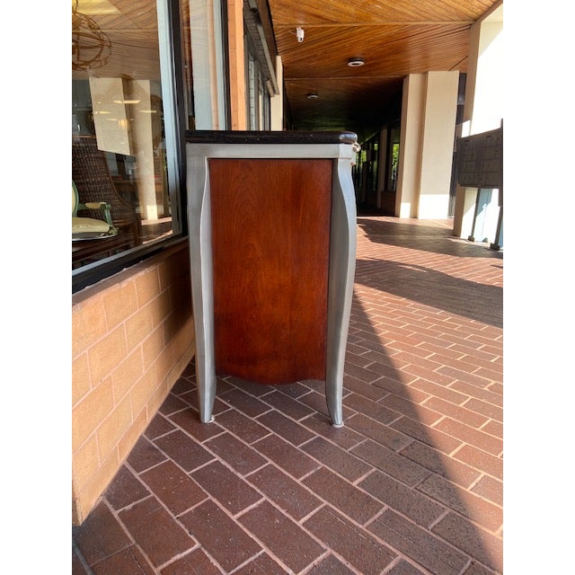 Bernhardt 1980s Bernhardt Cabinet With Doors, Attributed For Sale - Image 4 of 7