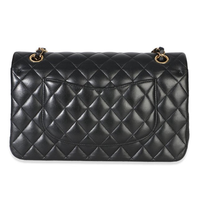 Chanel Black Quilted Lambskin Medium Classic Double Flap Bag For Sale - Image 4 of 9