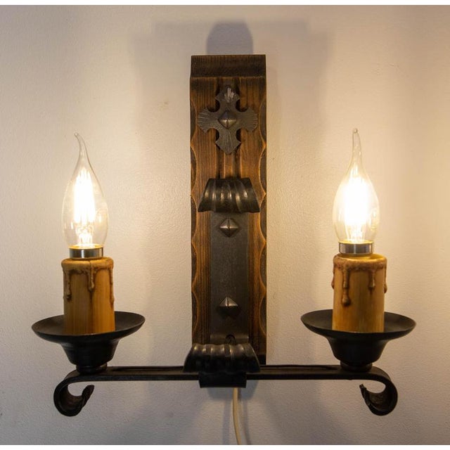 French Double Sconces in Pine and Wrought Iron, 1960, Set of 2 For Sale - Image 6 of 13