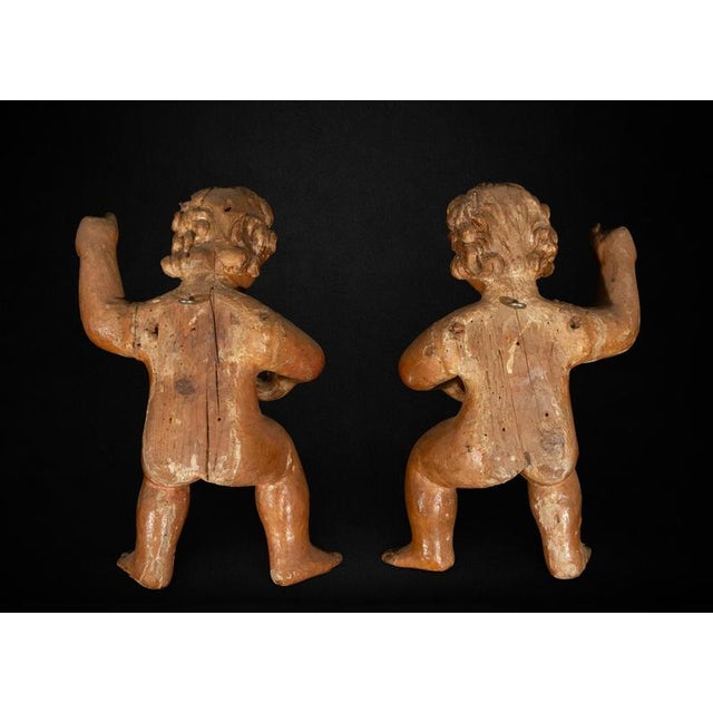 Spanish Carved Polychrome Wooden Cherubs, Baroque, 1650, Set of 2 For Sale - Image 4 of 9