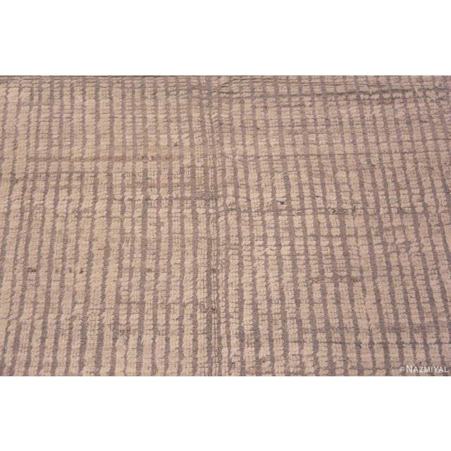 Contemporary Light Cream Minimalist Modern Soft Wool Pile Modern Rug For Sale - Image 3 of 4