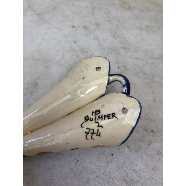 1900 - 1909 C.1920 Small French Faience Wall Pocket Henriot Quimper For Sale - Image 5 of 6