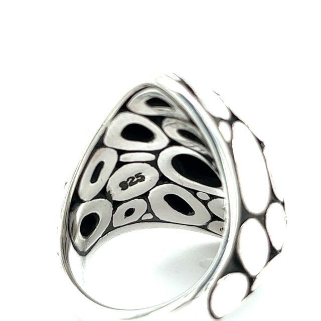 Traditional 1990s John Hardy Estate Ladies Kali Pebble Marquise Dome Ring 6 Sterling Silver For Sale - Image 3 of 12