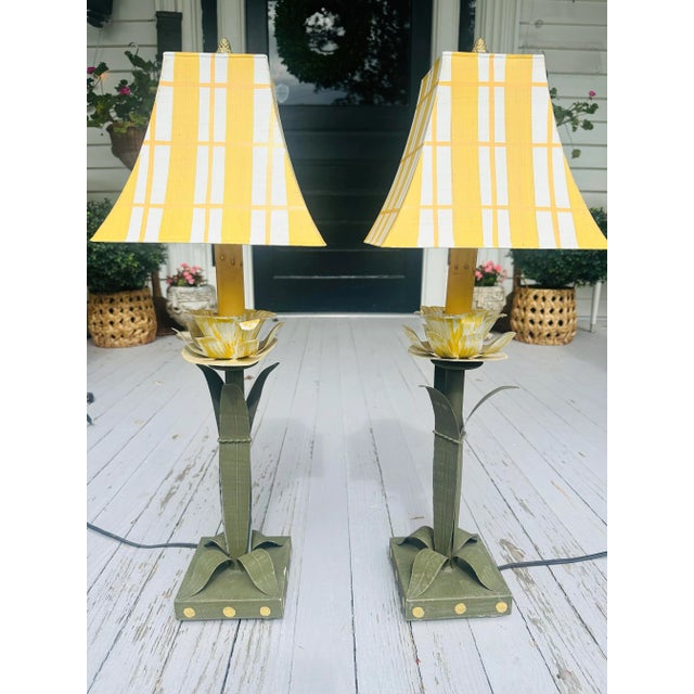 Vintage Tole Floral Lamps, a Pair For Sale In Charleston - Image 6 of 9