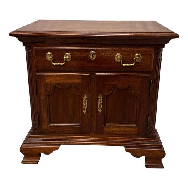 Vintage Jamestown Sterling Chippendale Style Mahogany Nightstand For Sale