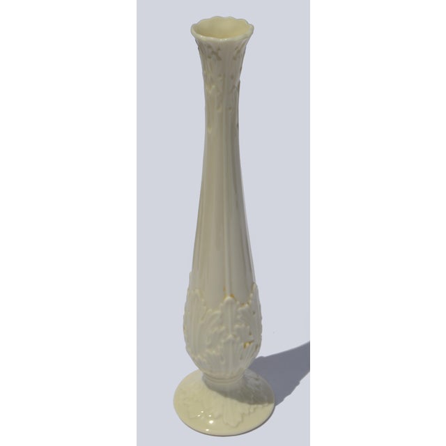 Set 2 Lenox Collectibles Tall Bud Vases Ivory Ceramic Fine China 24k Gold For Sale In Miami - Image 6 of 16