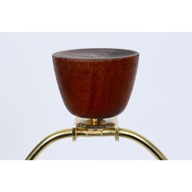 Marshall Studios Jane & Gordon Martz Olive & Tan Banded Pottery Table Lamp For Sale - Image 4 of 13