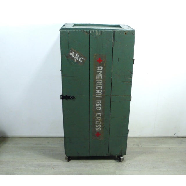 1940 very large original american red cross transport box, to a closet converted to industry rolls, with 3 shelves without...