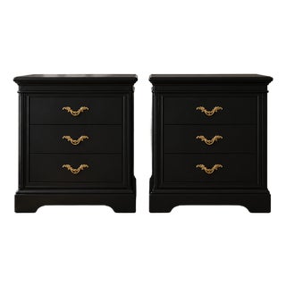 Pair of Vintage Black Painted French Provincial 3-Drawer Nightstands With Gilded Brass Hardware For Sale