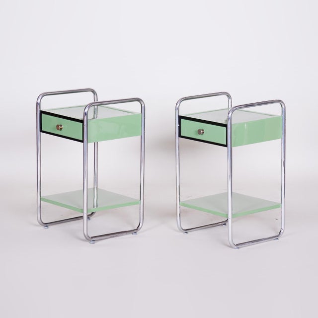 Bauhaus Bauhaus Side Tables in Chrome-Plated Steel and Wood, Czech, 1930s, Set of 2 For Sale - Image 3 of 18