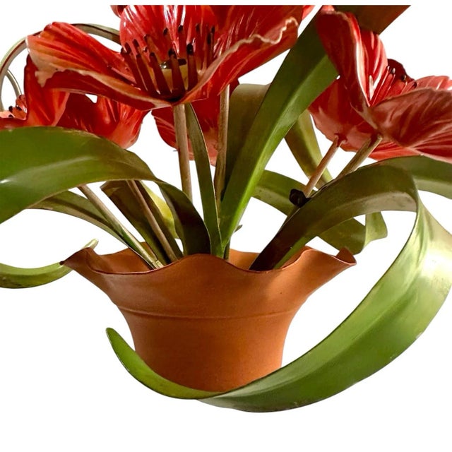 Metal Vintage Italian Tole Red Poppy Flowers / Floral Poppies Arrangement Sculpture in Pot, Made in Italy For Sale - Image 7 of 8