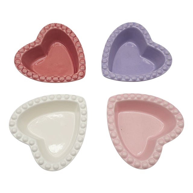 Set of 4 Vintage Williams Sonoma Pastel Heart Ramekins in Box, Ceramic Valentine's Bowls For Sale