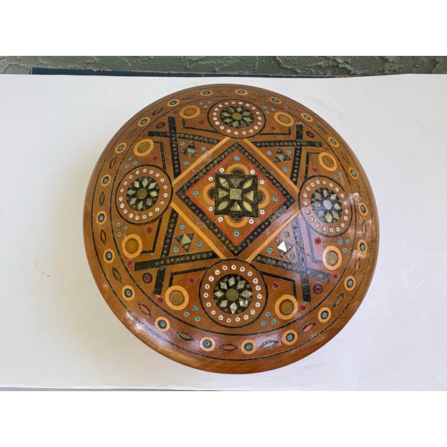 Vintage Hutsul Style Turned Wood Lidded Box With Mother-of-Pearl Inlay – Ukrainian Folk Art Inspired Jewelry Box For Sale - Image 4 of 10