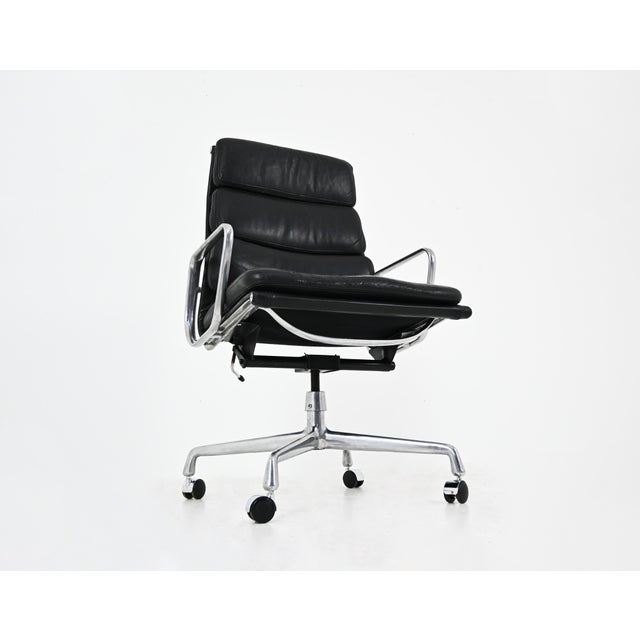 Metal Soft Pad Chair by Charles and Ray Eames for Ring Mobelfabrikk, Norway, 1970s For Sale - Image 7 of 10