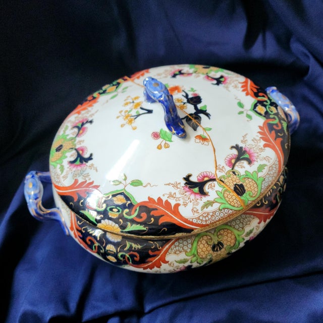 Beautiful Antique English Royal Doulton Tureen, discontinued Matsumai pattern with gold line work. The lid had previously...
