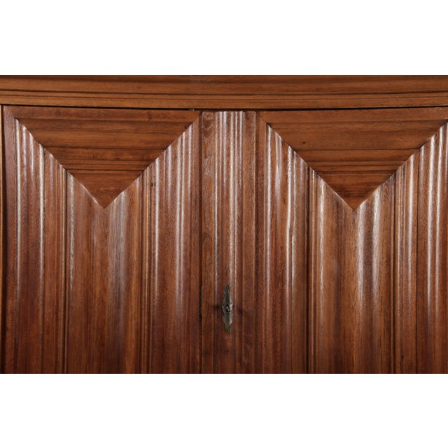 Antique Wave Cabinet in Oak, 1750 For Sale - Image 10 of 18