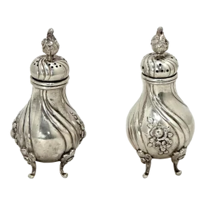 Nice Quality Pair of Vintage Completely Hand Made Heavy Solid Sterling Silver Salt & Pepper Shakers