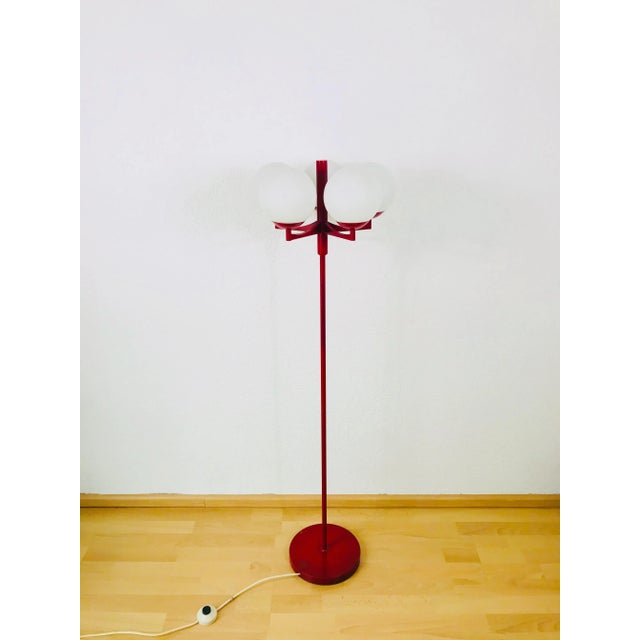 Mid-Century Modern 1960s Mid-Century Space Age Red and White 5-Arm Floor Lamp Attributed to Kaiser For Sale - Image 3 of 9