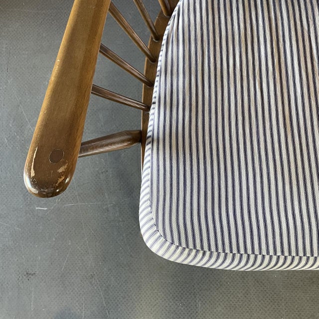 Vintage Windsor Highback Armchair from Ercol For Sale - Image 4 of 9