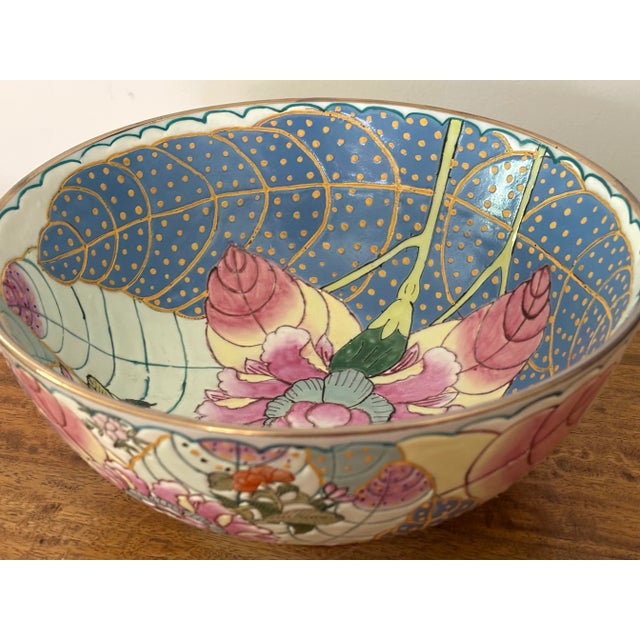 Large Porcelain Tobacco Leaf Bowl For Sale - Image 6 of 11