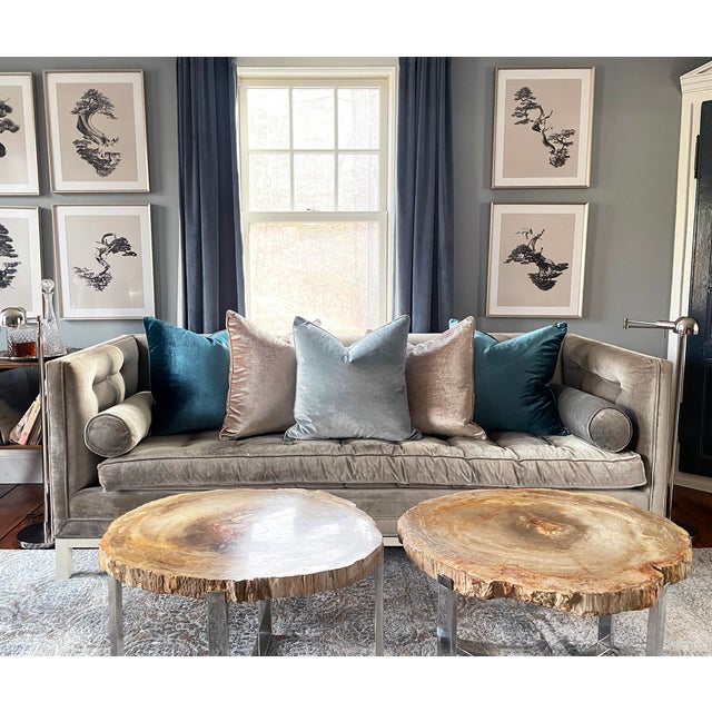 2020s Contemporary Hollywood Regency Shimmering Velvet 22" Throw Pillow, Silver Blue For Sale - Image 5 of 6