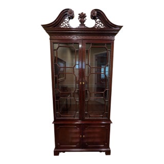 Kindel Winterthur Collection Mahogany 2 Piece Display Curio Cabinet Breakfront For Sale