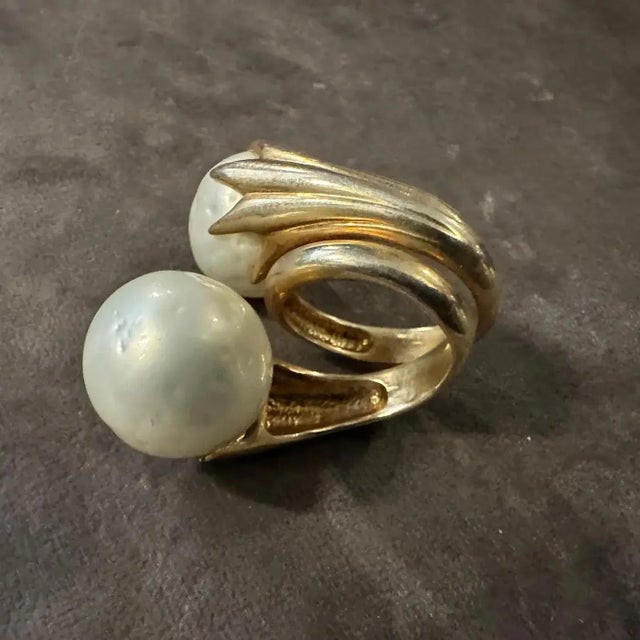 1990s Gilded Sterling Silver and Natural Pearl Sculptured Huge Italian Ring For Sale - Image 9 of 9
