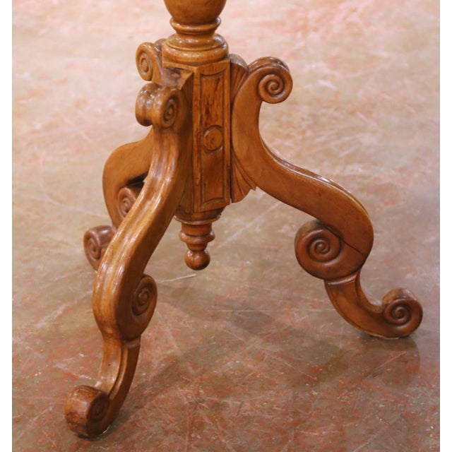 18th Century French Louis XVI Walnut Lectern Lutrin With Tripod Base For Sale - Image 4 of 10