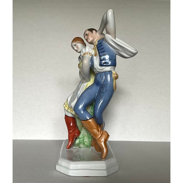 Figurative Herend Hand-Painted Porcelain Hungarian Dancers Figurine – Romantic Folk Couple For Sale - Image 3 of 10