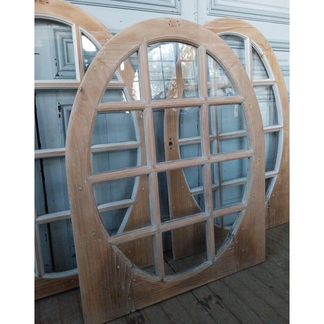 Antique Chestnut Bulls-Eye Windows, 1890s, Set of 3 For Sale - Image 4 of 14