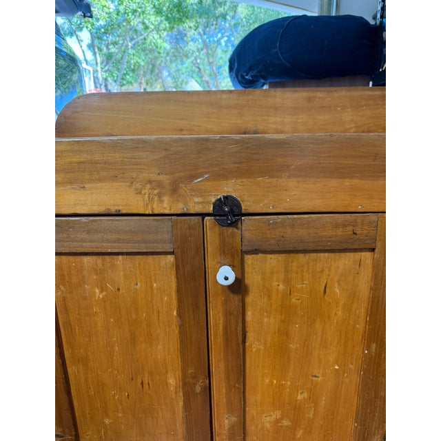 Antique Dry Sink