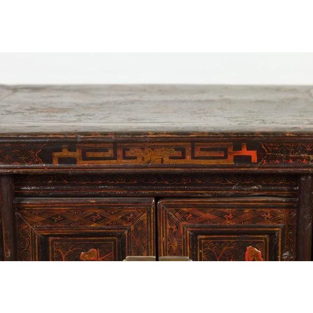 19th Century Chinese Qing Dynasty Period Bedside Cabinet with Original Lacquer For Sale In New York - Image 6 of 13