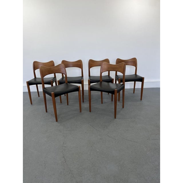 Model 71 Teak Dining Chairs by Niels O. Møller for L.L Møllers, 1950s, Set of 6 For Sale - Image 4 of 18